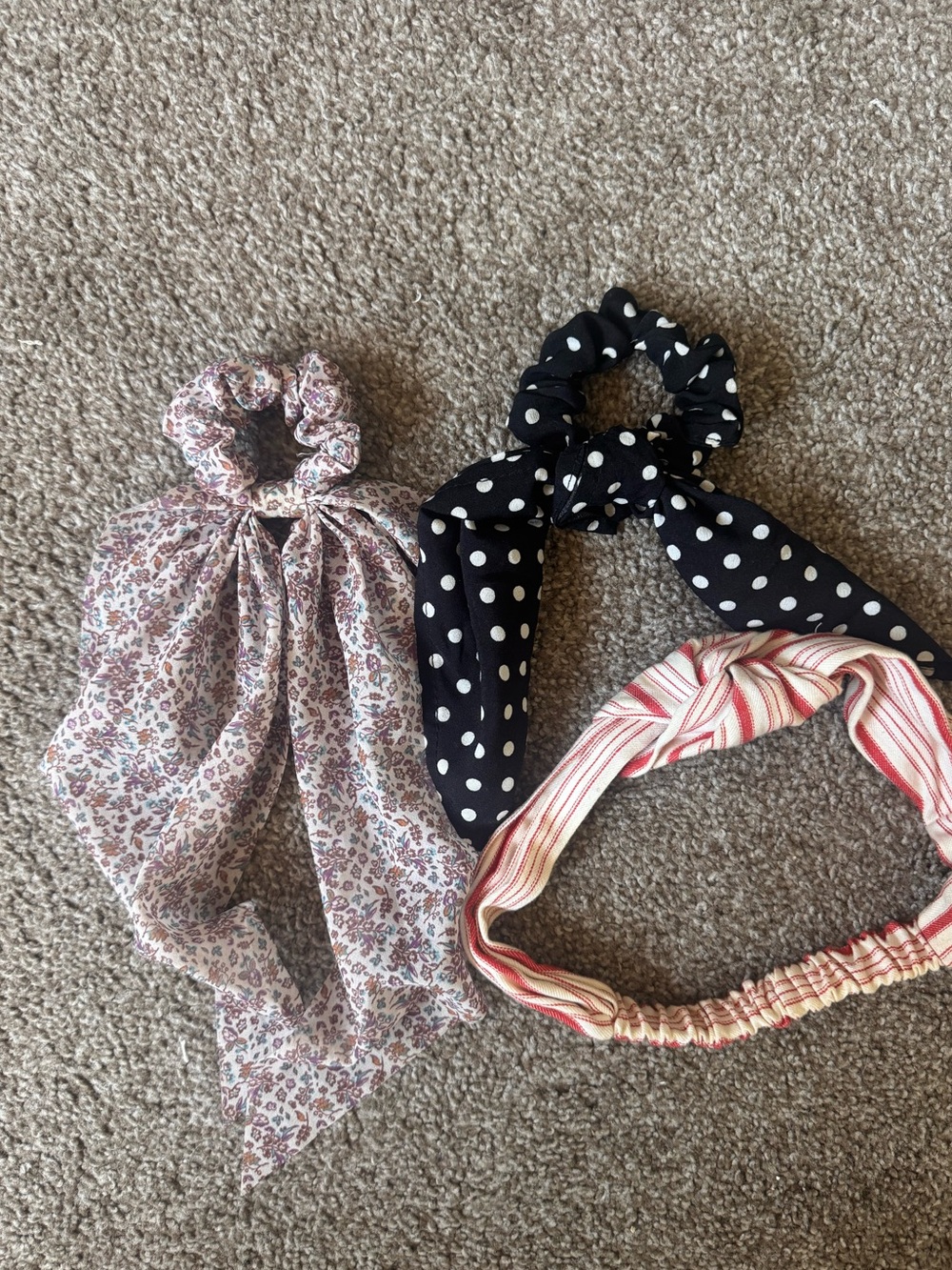 3 hair accessories
